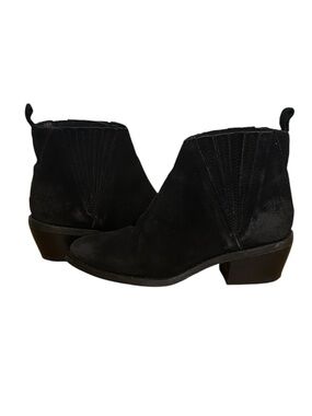 SPLENDID CUPID ANKLE BOOT - WOMENS SZ 6
